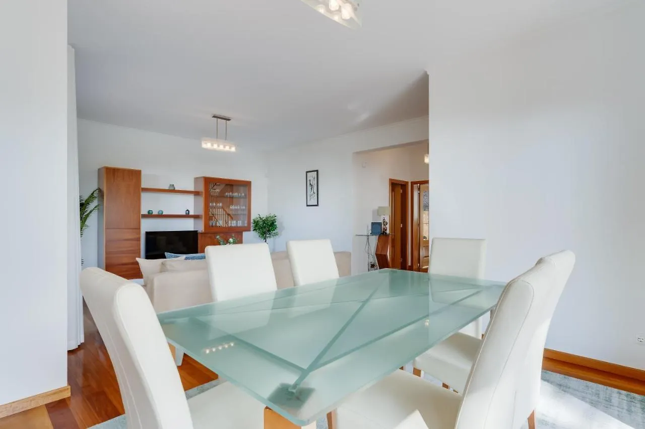 Holiday home 3B Villa Heated Pool Barbecue Games Room Funchal