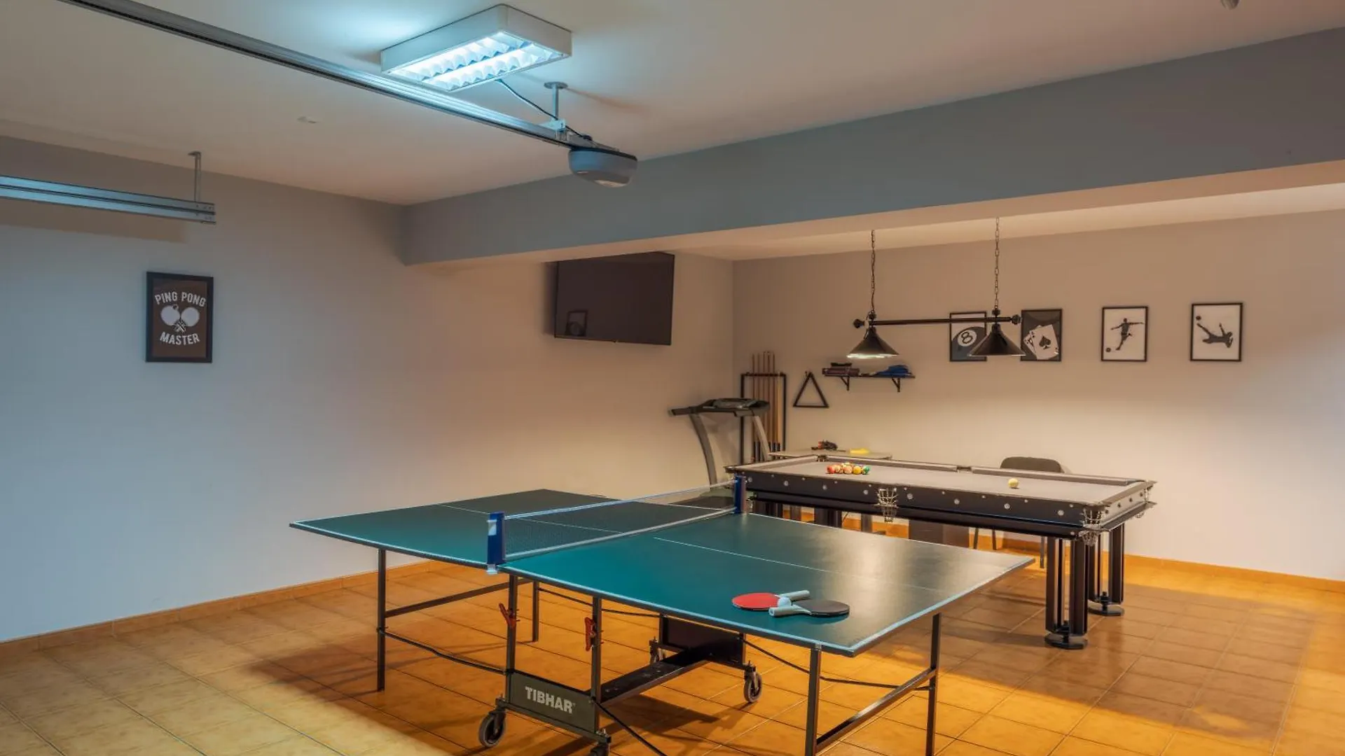 3B Villa Heated Pool Barbecue Games Room Funchal  Holiday home Funchal (Madeira)